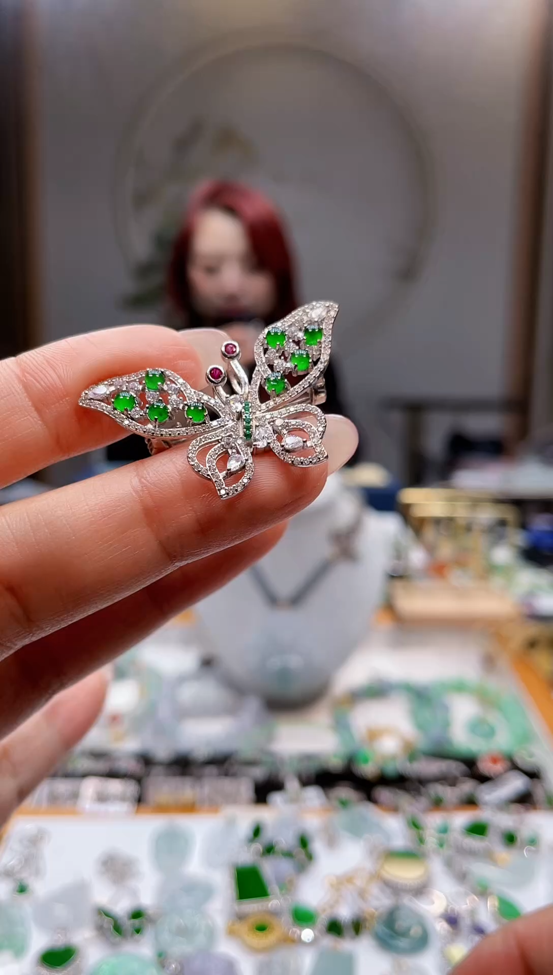 颈饰银S925镶嵌翡翠蝴蝶