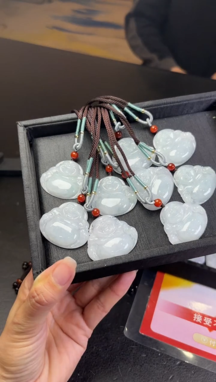 【闪购商品】翡翠挂件未镶嵌多样性发一件CZL037佛公