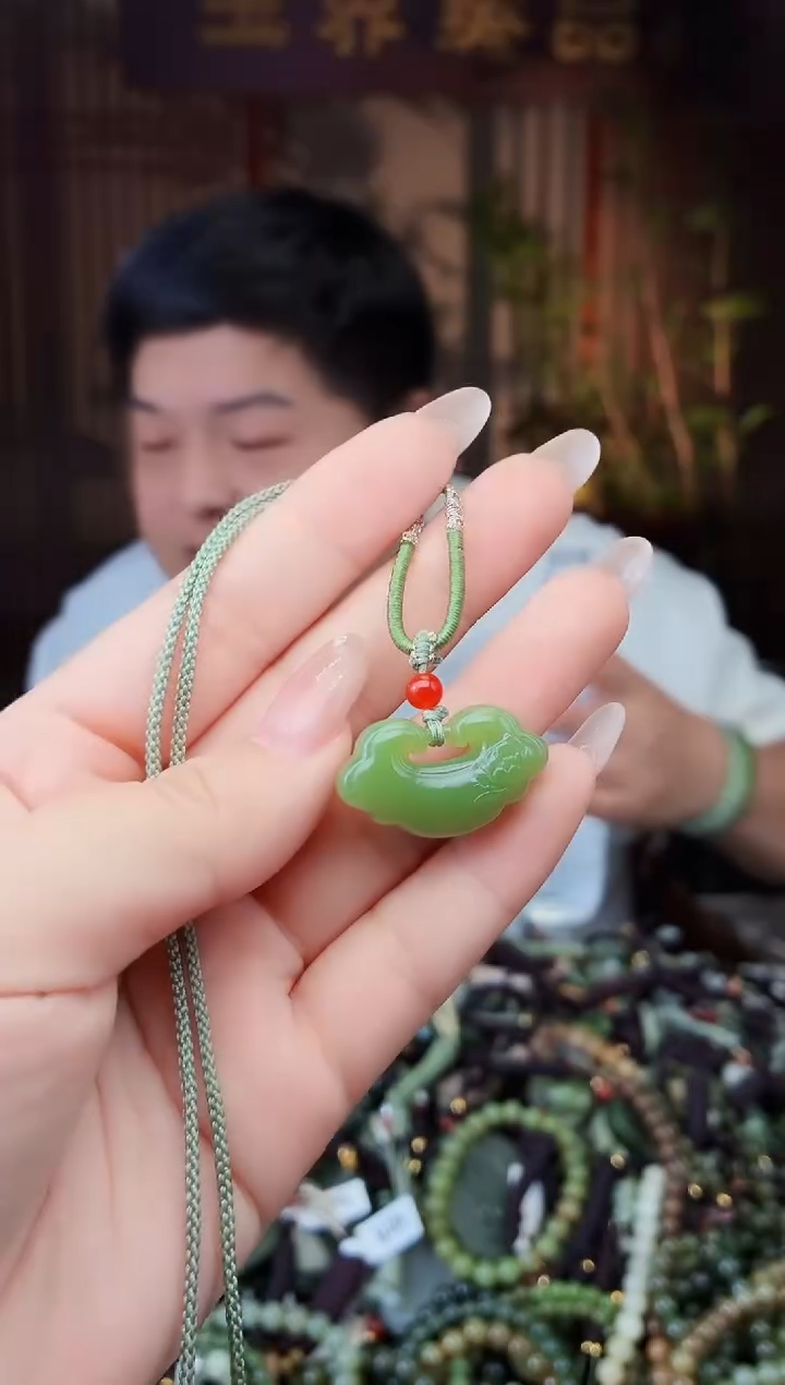 颈饰未镶嵌和田玉多样性发货拍一发一