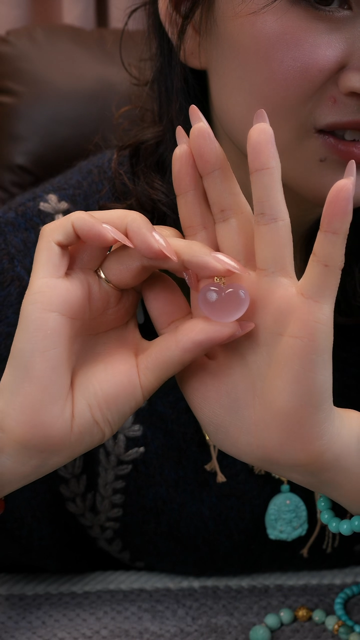 吊坠(不含链)18K金镶嵌水晶?***…1111