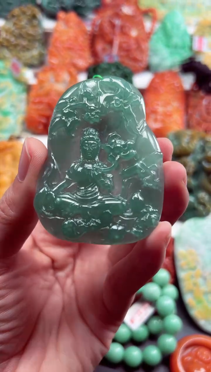 吊坠(不含链)未镶嵌翡翠天然翡翠