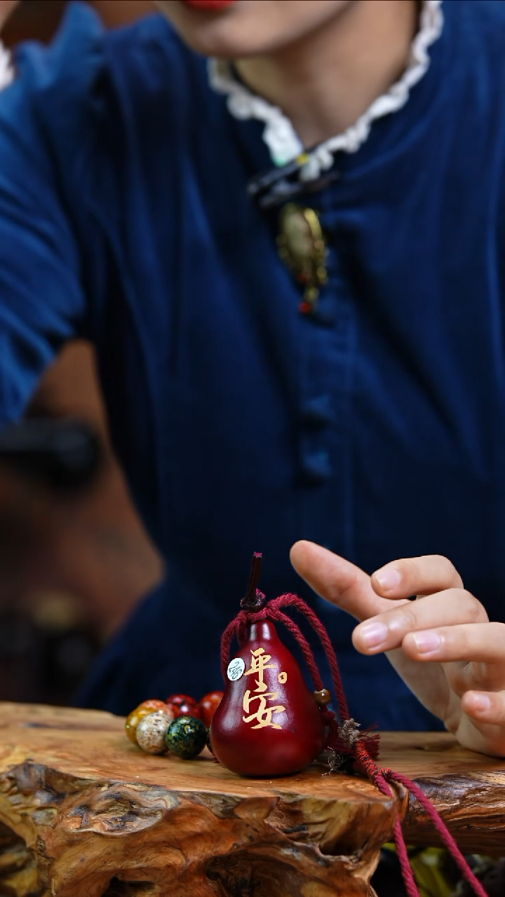 【闪购商品】246—光岳葫天然脖挂葫芦不含漆珠