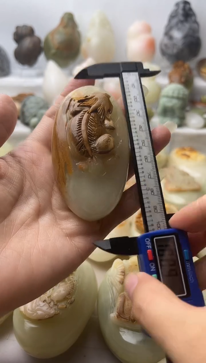 石材方解石手把件不退换貔貅满皮