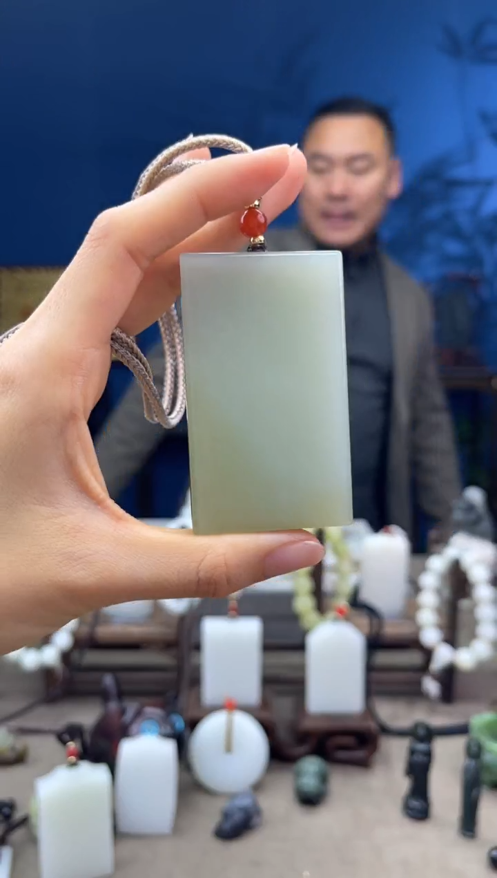 【闪购商品】和田玉颈饰未镶嵌1