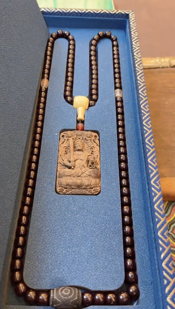 星月菩提吊坠星月菩提吊坠朱砂供星月108珠吊坠  不动明王