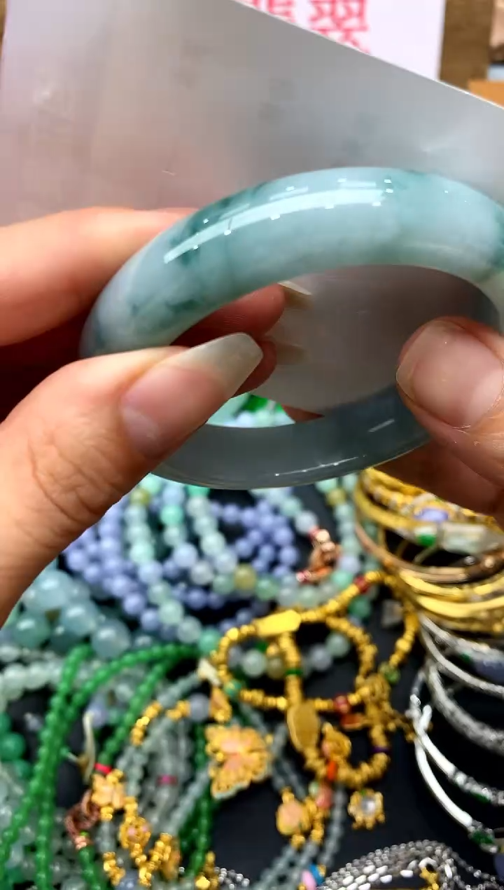 翡翠手镯未镶嵌431-中国好珍宝