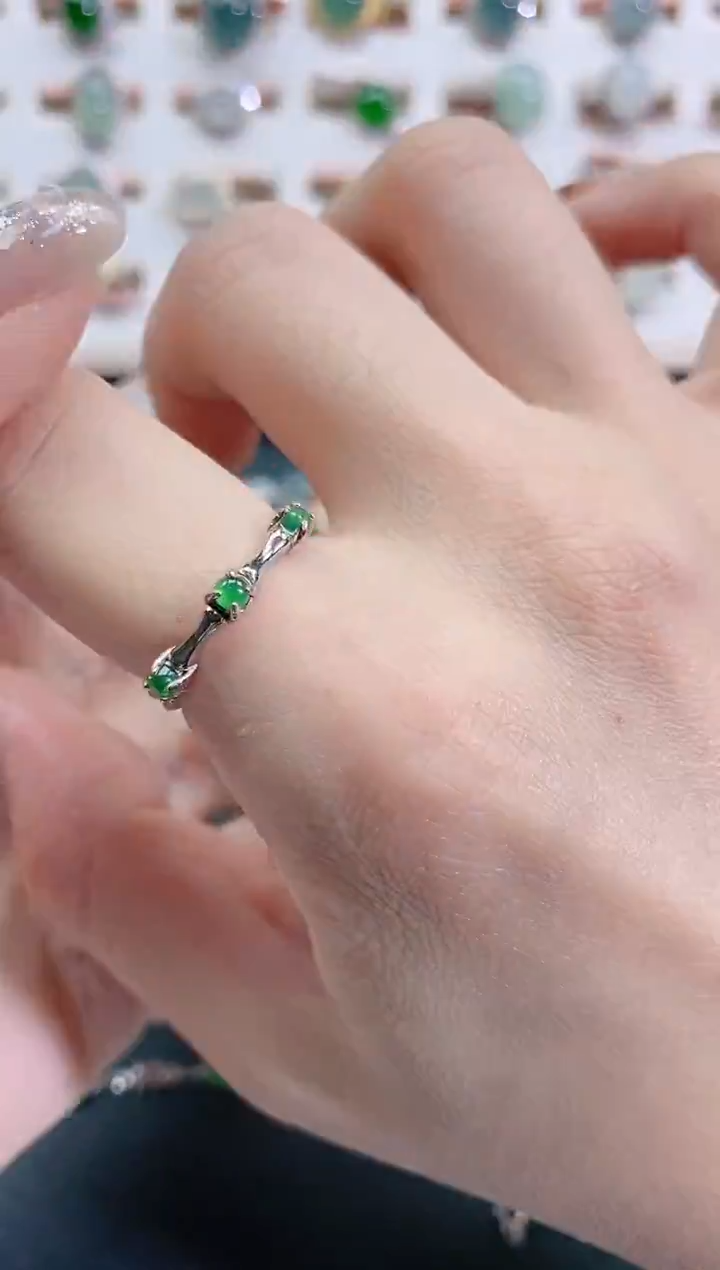 银S925镶嵌戒指翡翠天然翡翠