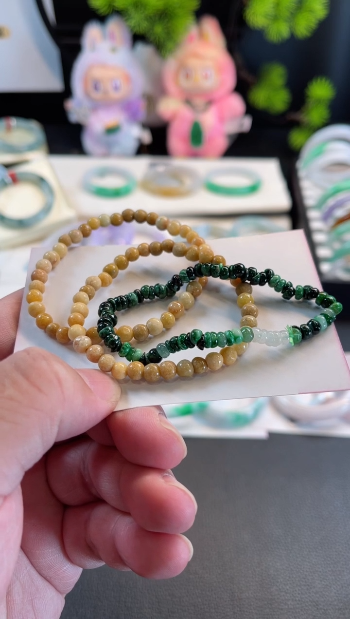 翡翠手镯未镶嵌我**光2有纹裂