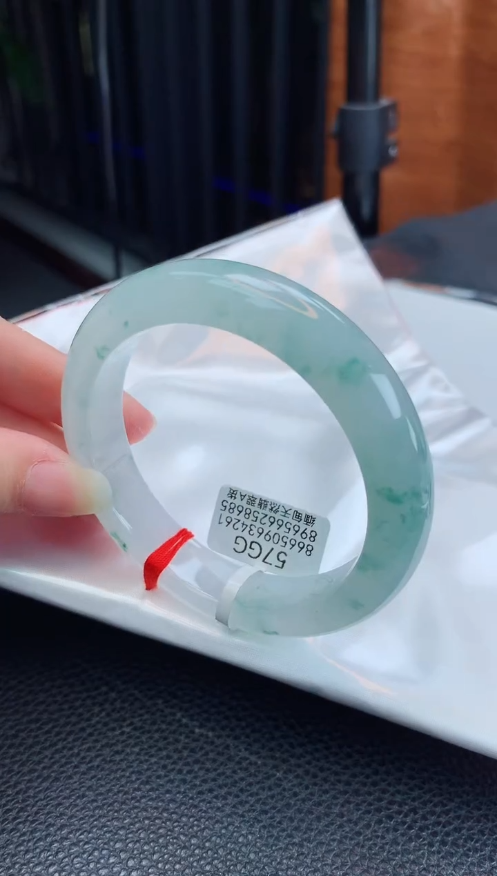 【闪购商品】翡翠手镯未镶嵌缅甸天然翡翠A货手镯