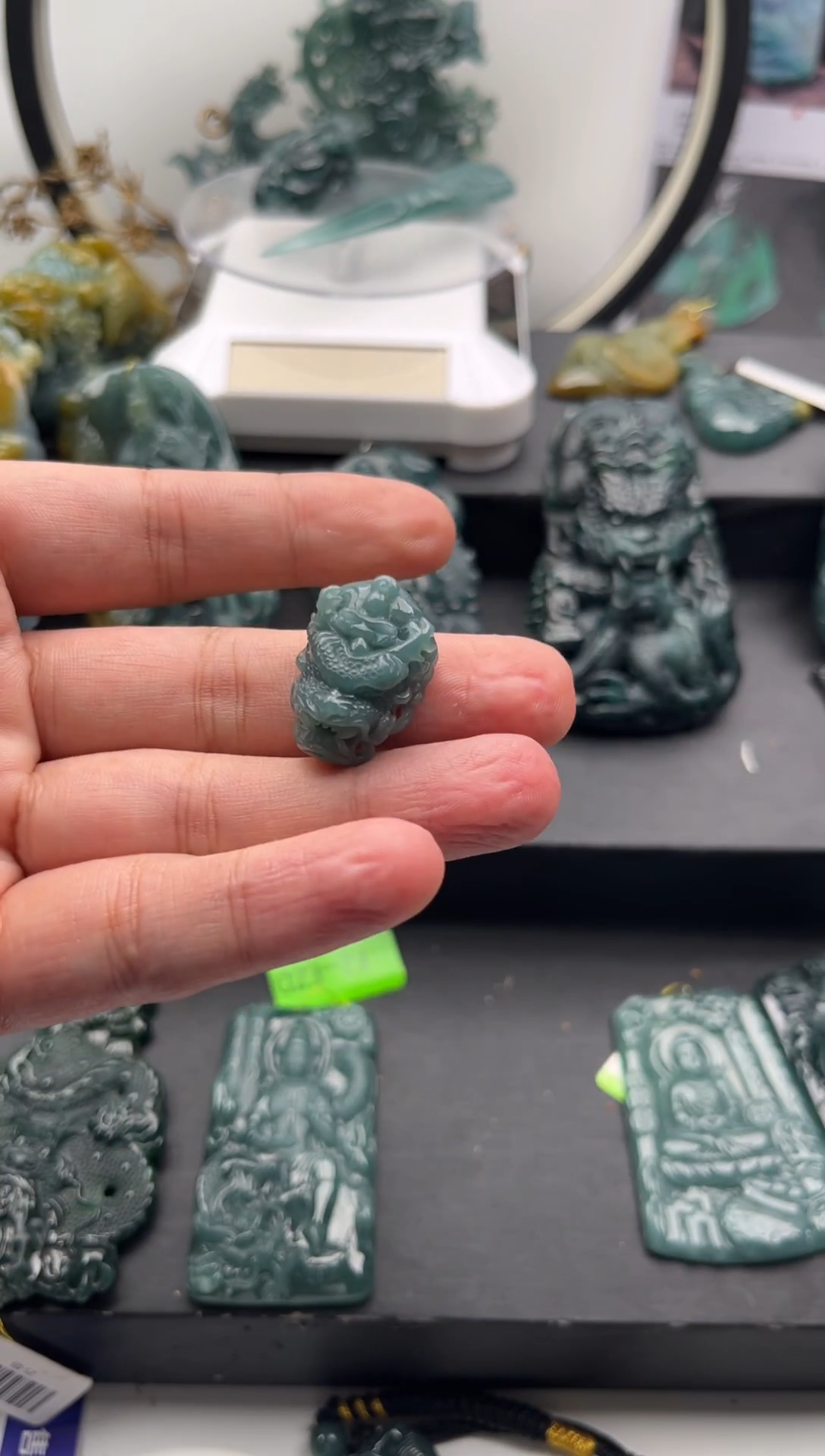 颈饰未镶嵌翡翠龙头