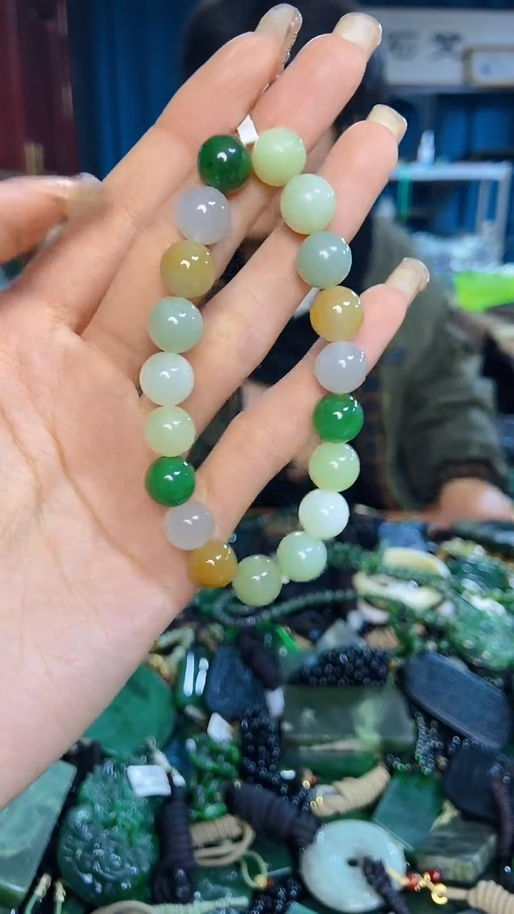 未镶嵌和田玉挂件1