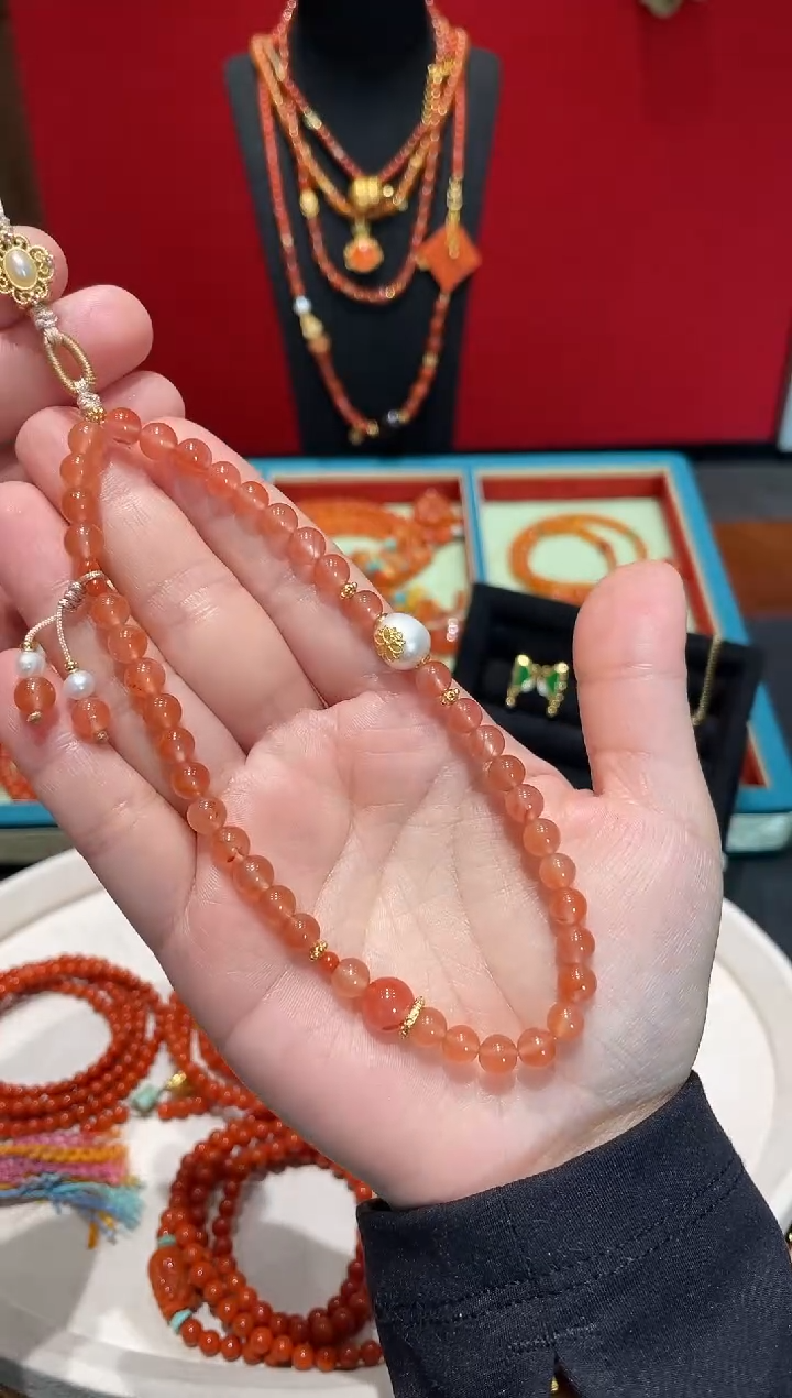 颈饰未镶嵌南红玛瑙手机链