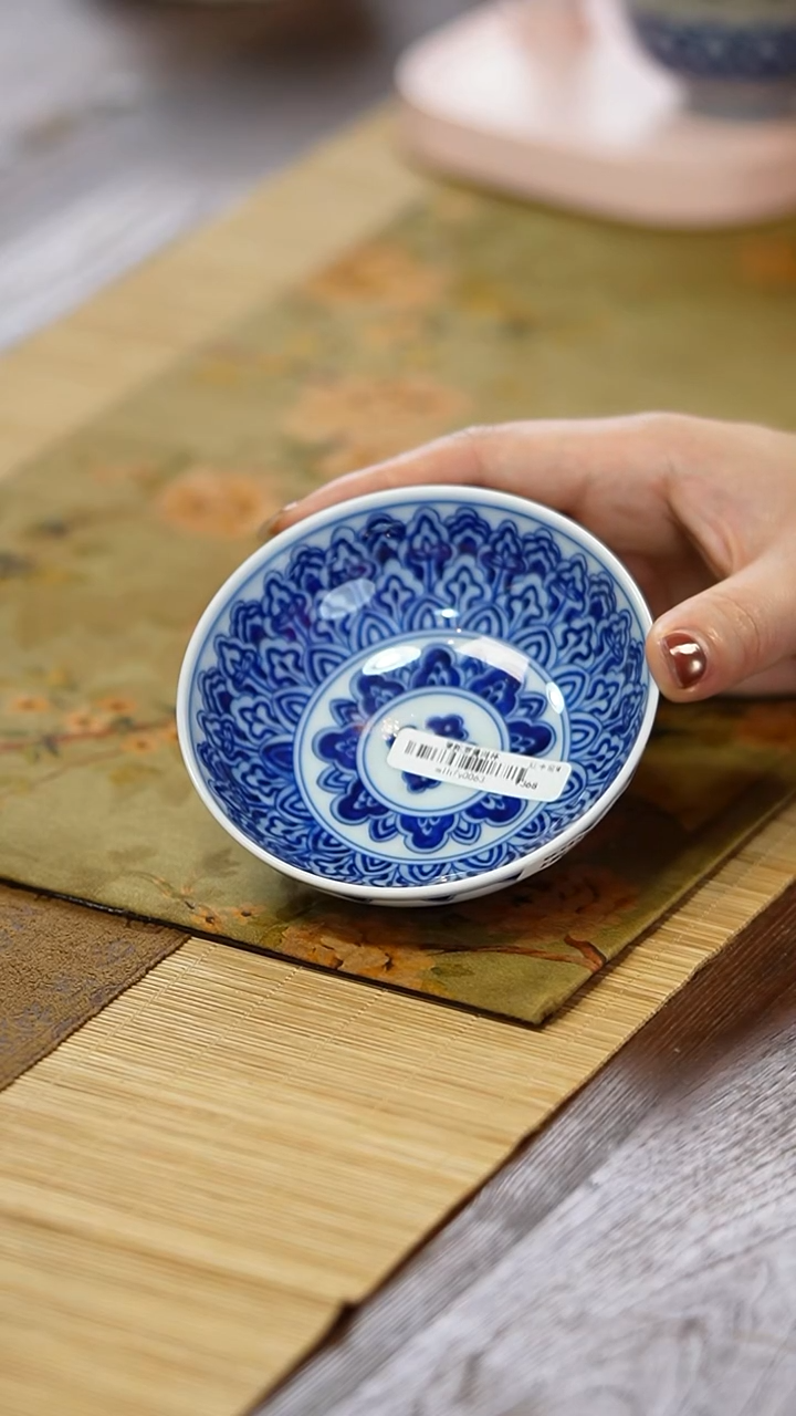 景德镇陶瓷茶器普洱杯