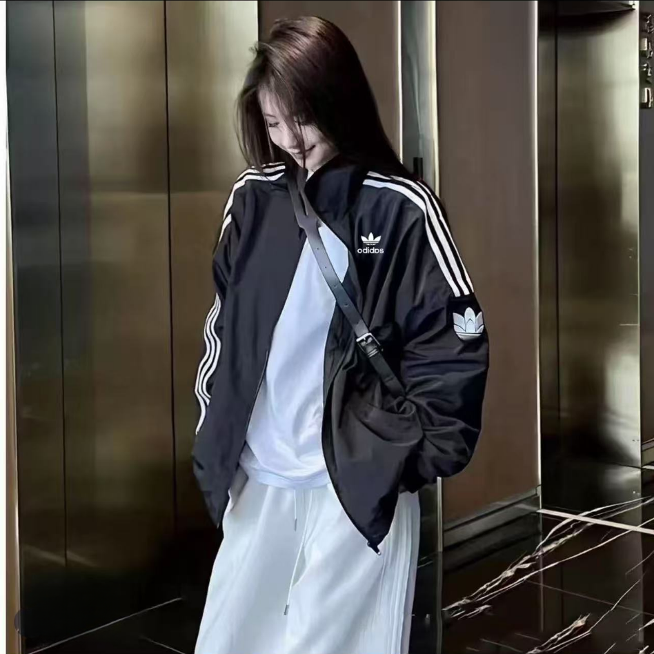 （品牌撤柜）三条杠运动风立领外套薄款风衣透气7534-0622