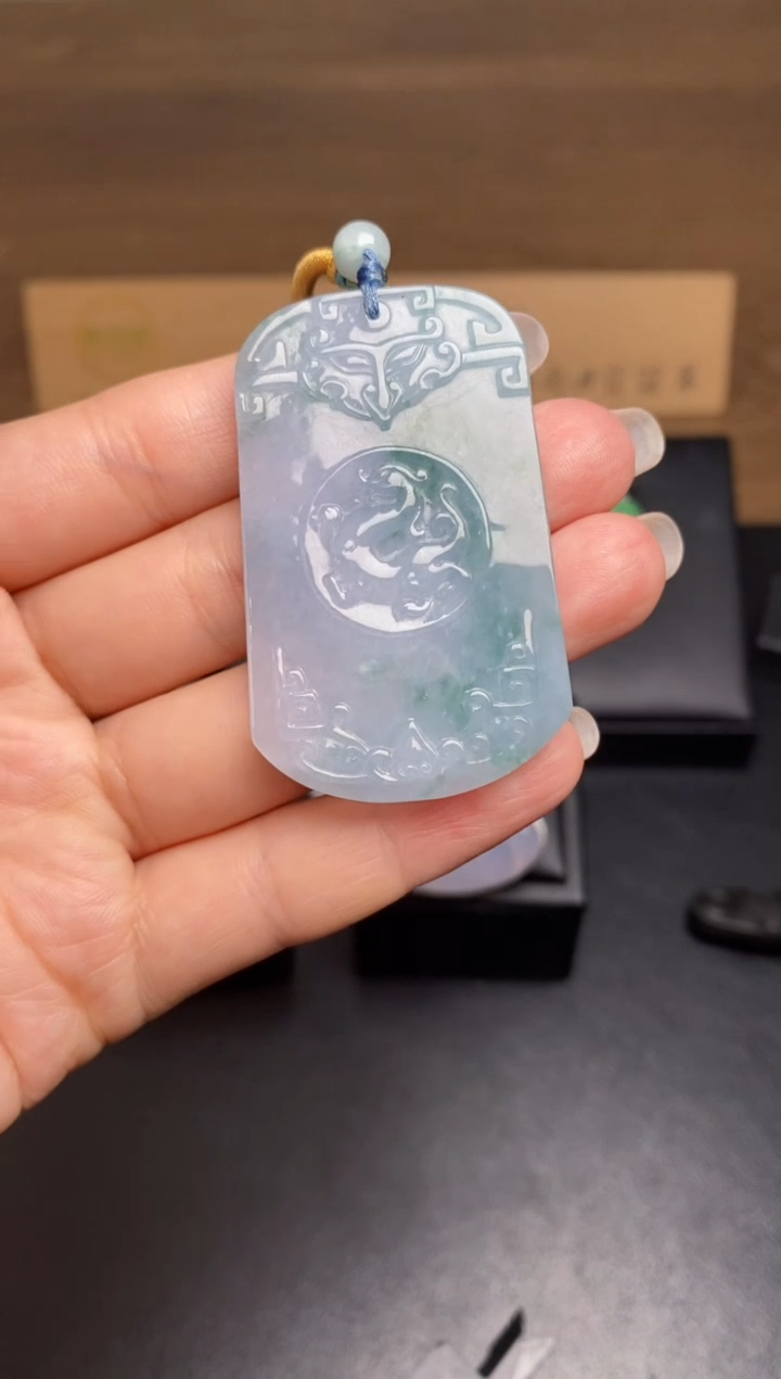 【闪购商品】翡翠颈饰未镶嵌翡翠