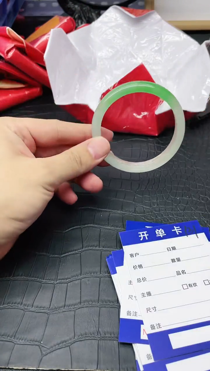 131尺寸合适再拍，圈口58-59