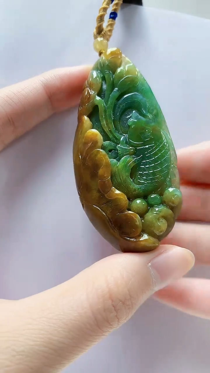 未镶嵌定制翡翠4868zm-毛货挂件65荷叶鱼