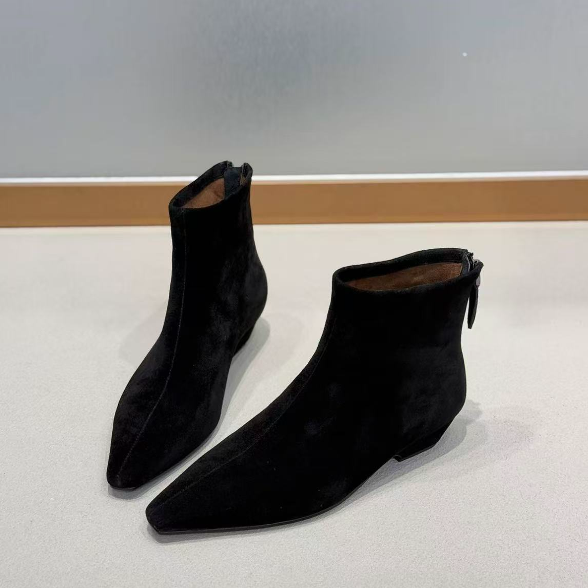 英伦风小方头低跟短靴女平底百搭裸靴真皮后拉链棕色踝靴【0001】