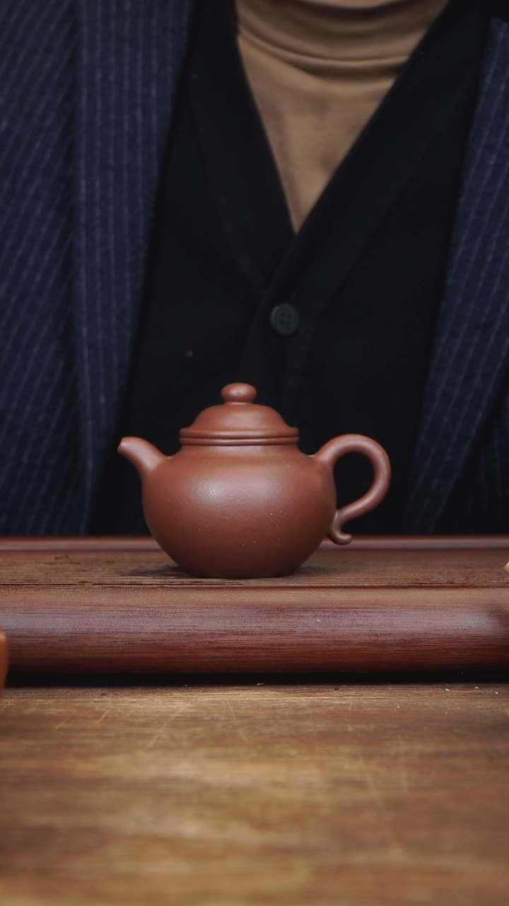 【闪购商品】紫砂茶壶200ml 全手莲子 家藏黄龙山底槽清