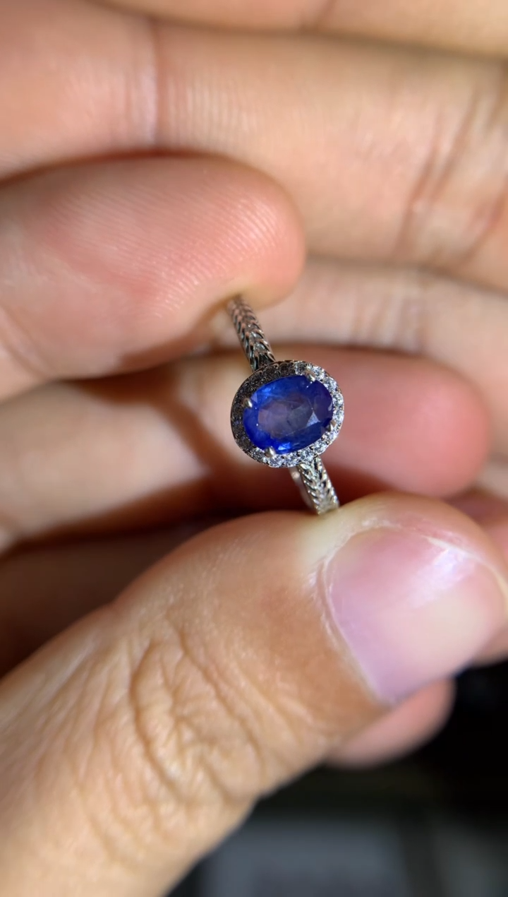 【闪购商品】蓝宝石戒指银S925镶嵌天然