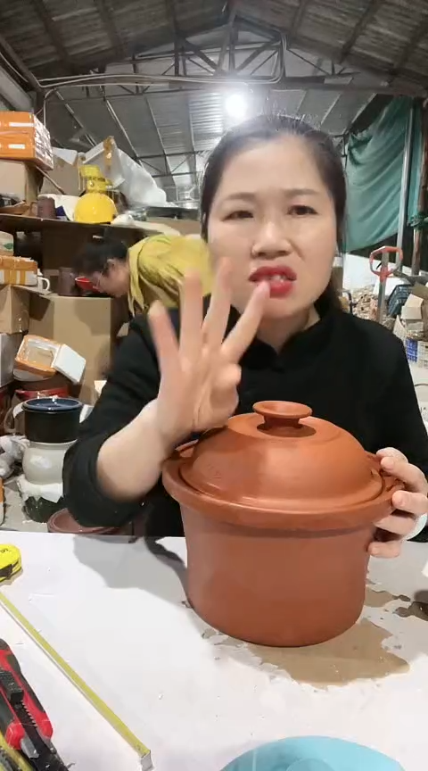 陶5535瑕疵红泥炖盅不能明火