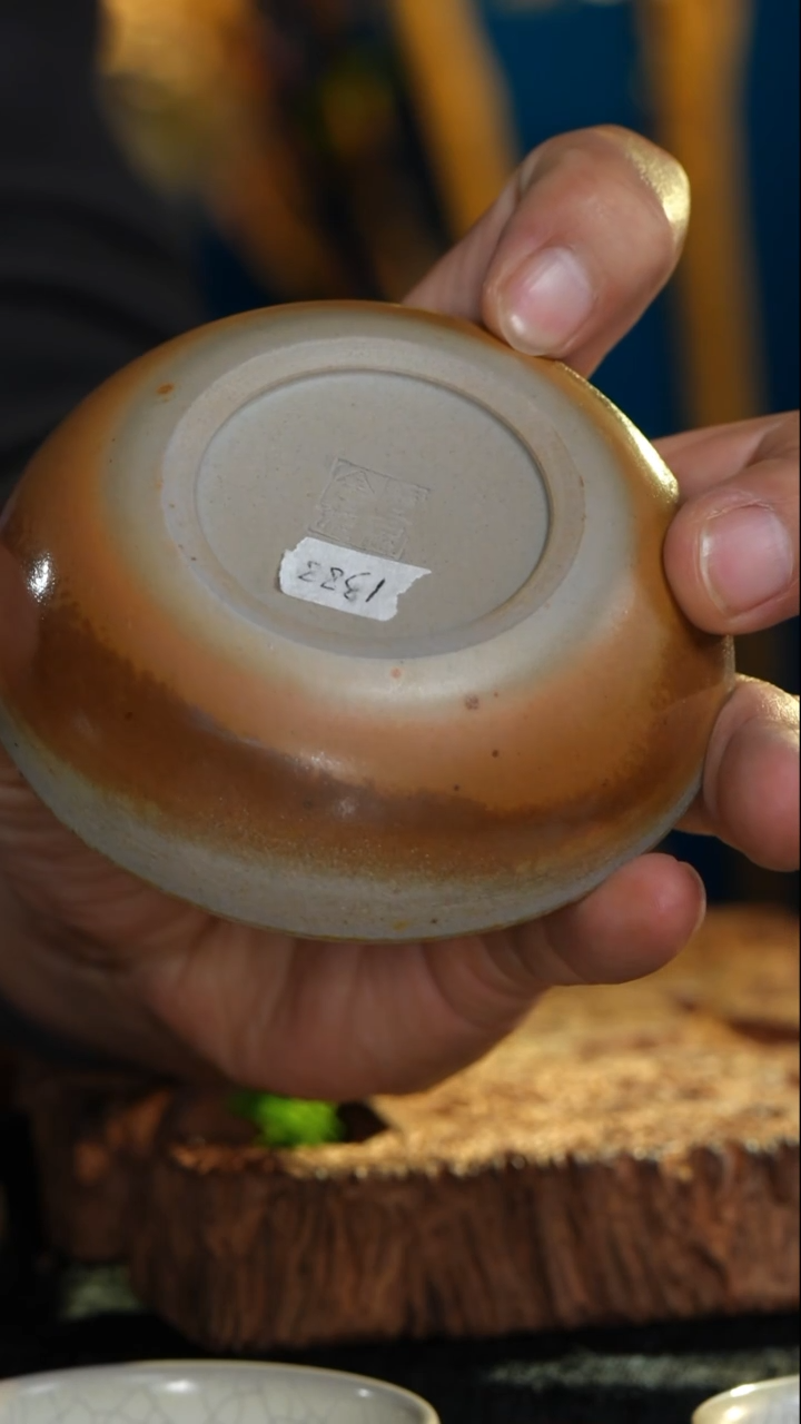 【闪购商品】【1388】柴烧普洱杯LG0111