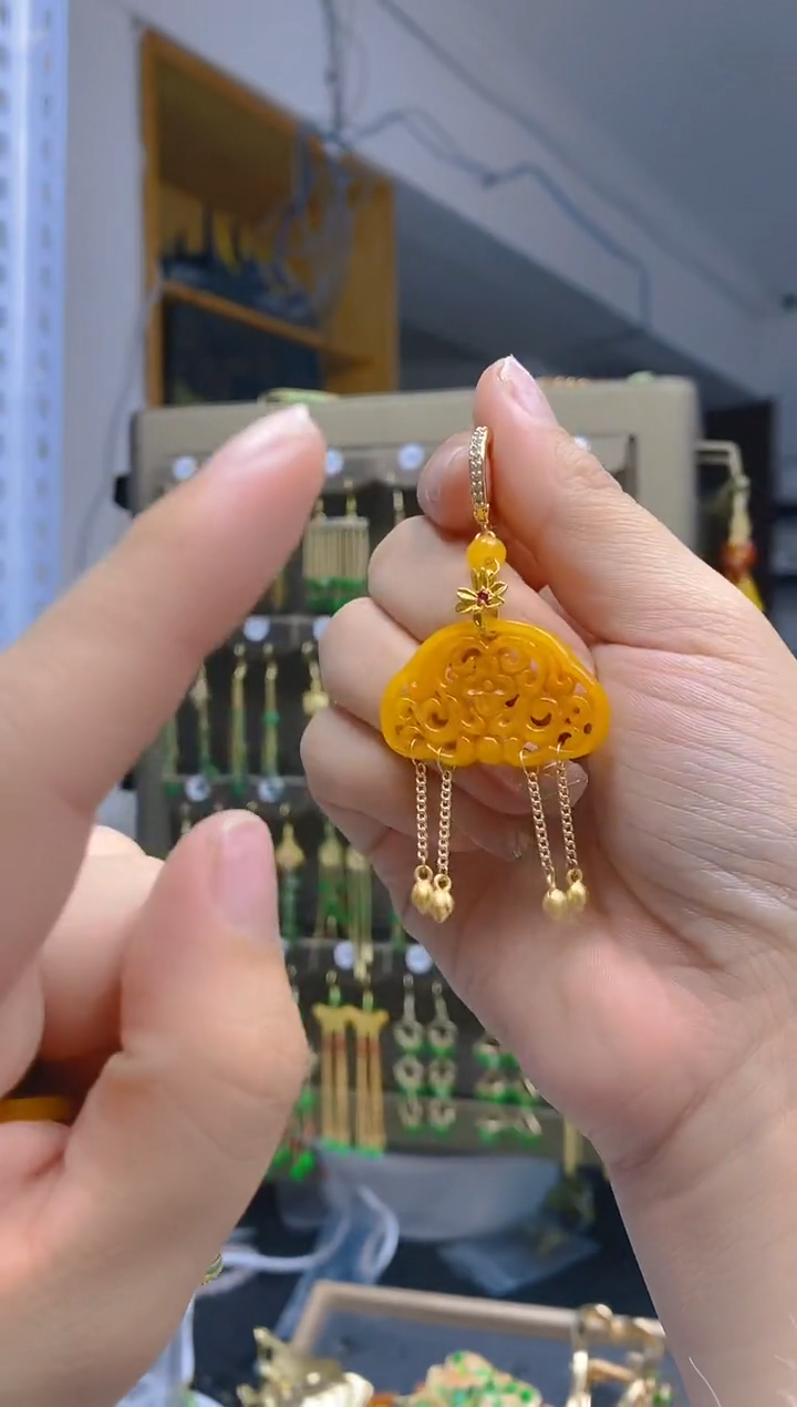 【闪购商品】翡翠耳饰合金0492翡翠耳包一个