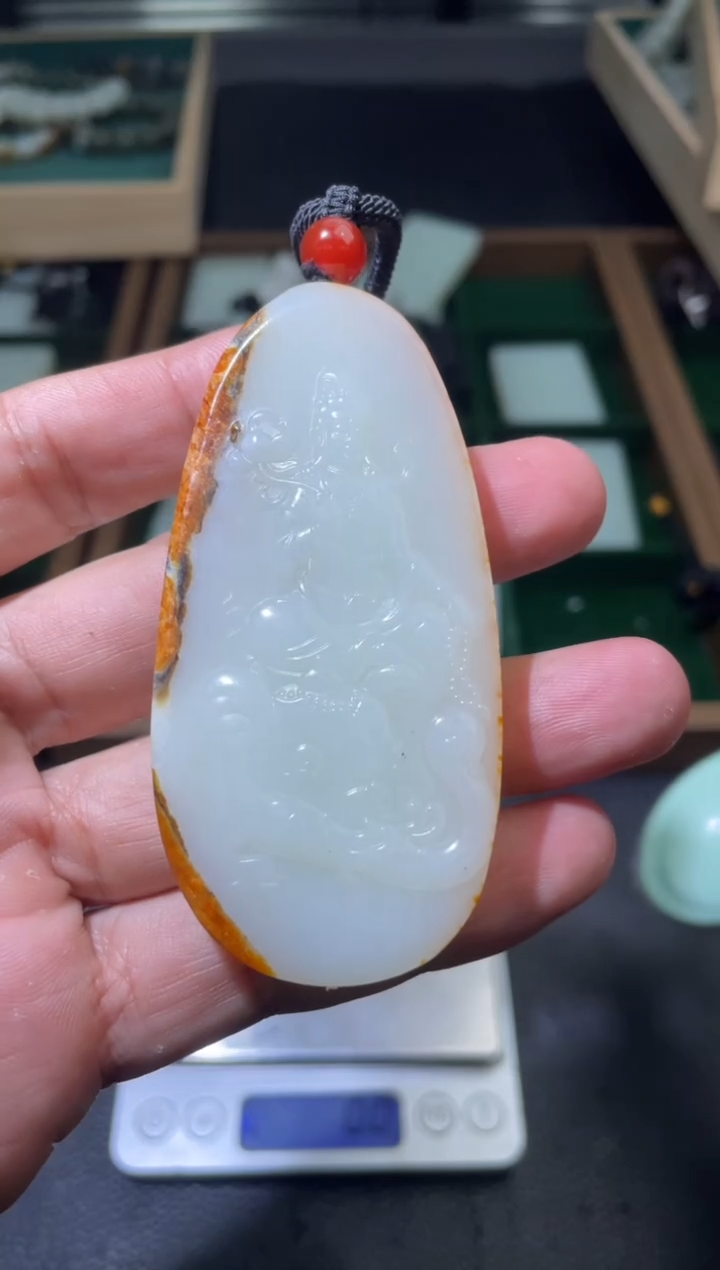 定制和田玉观音 