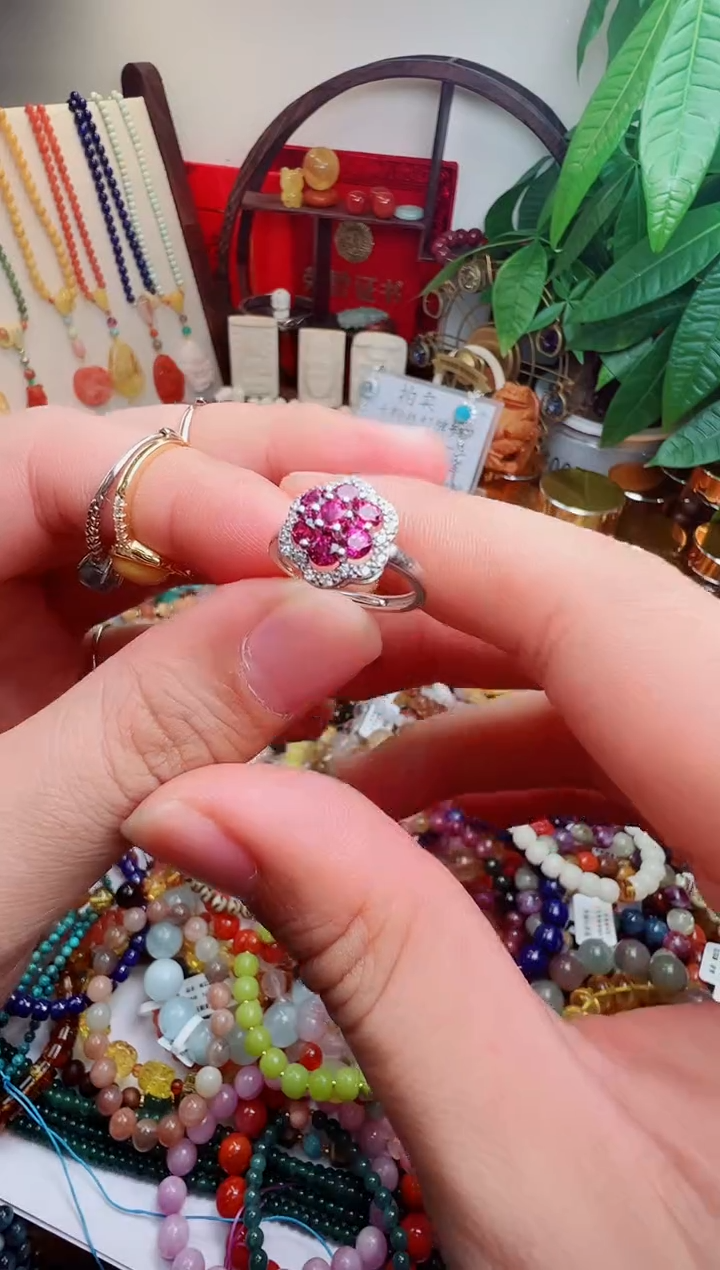 未镶嵌戒指石榴石多*一物一件）006124