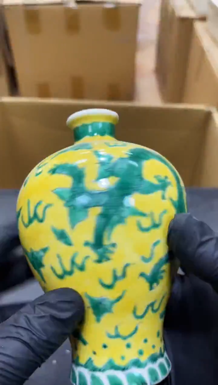 瓶如图所示 阁集工艺品