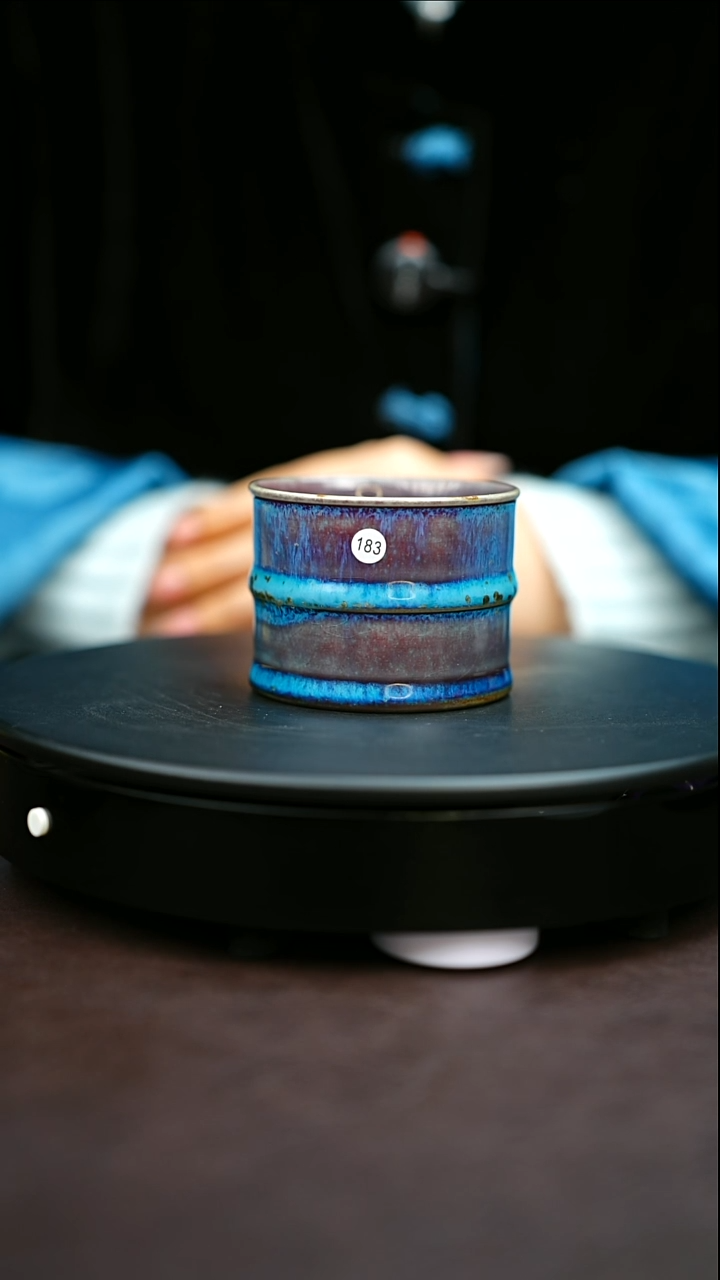 183#原矿钧瓷炉钧釉竹节杯