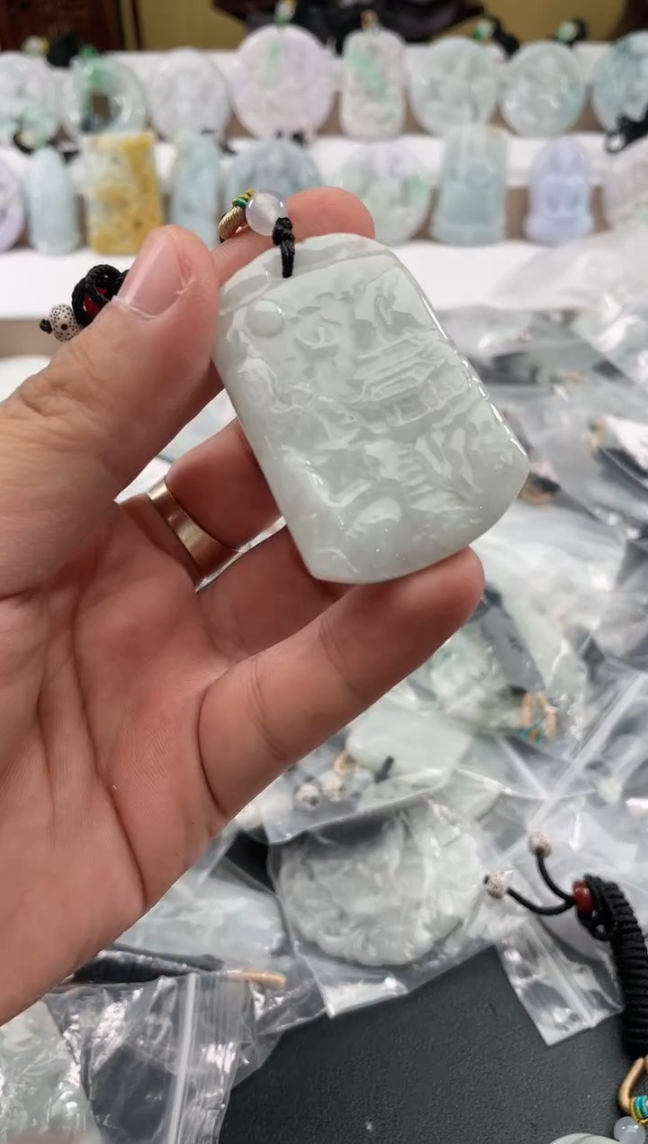 颈饰未镶嵌翡翠25/12/8/.86