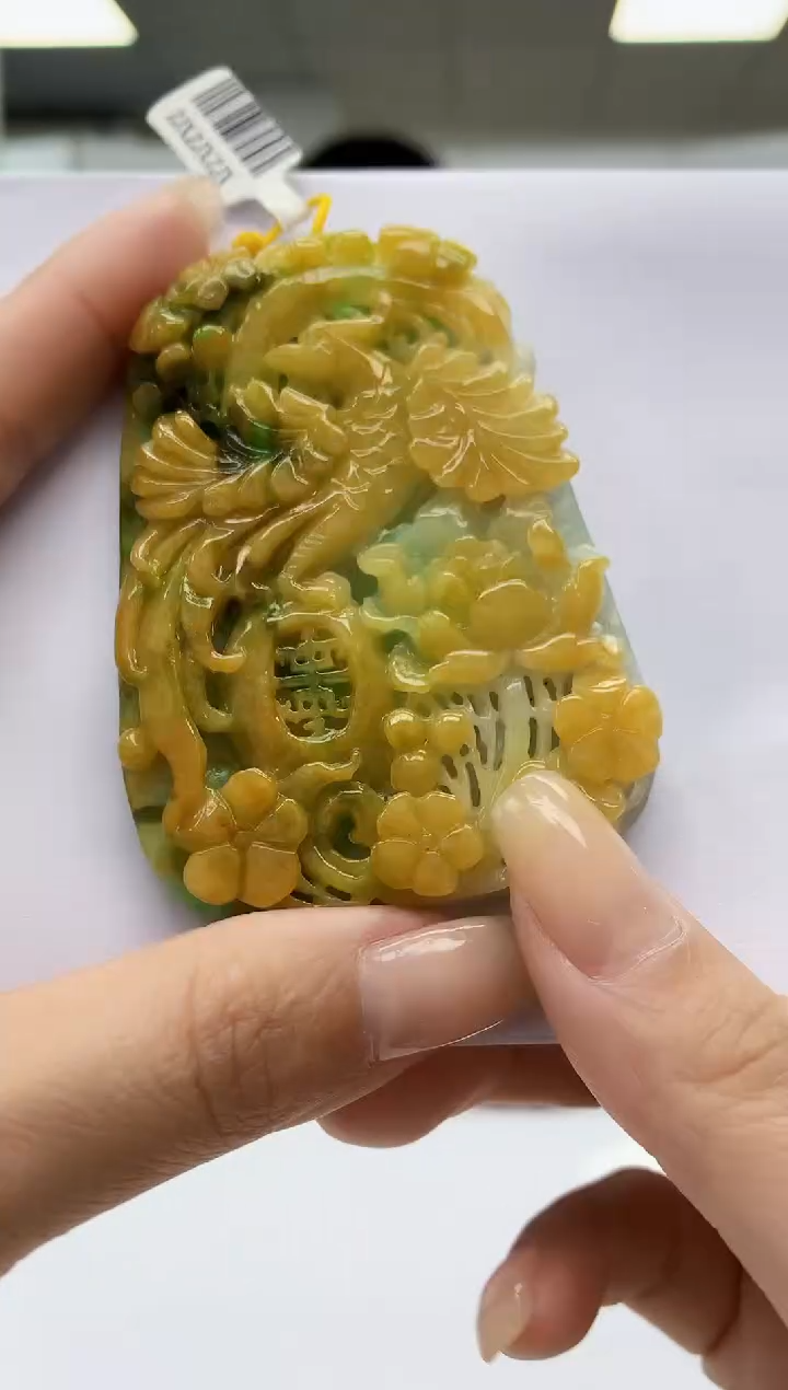 【闪购商品】定制翡翠未镶嵌4812lr-毛货挂件19