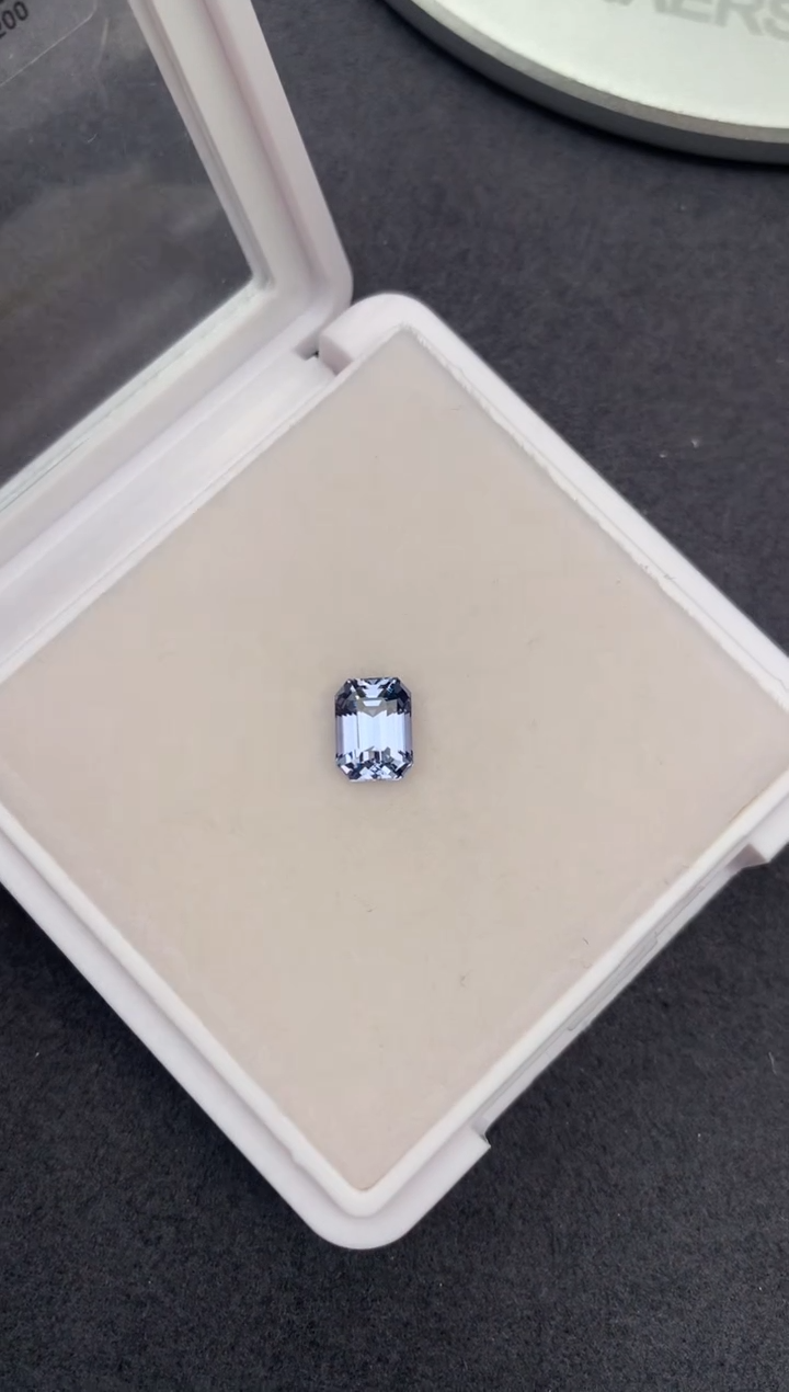 裸石尖晶石1.8ct灰尖晶 定制 FH