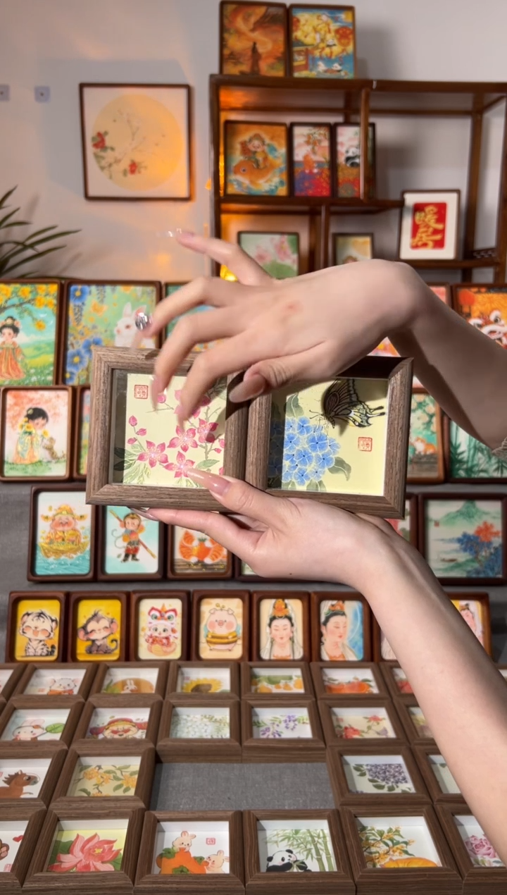 【闪购商品】国画小桃花  绣球蝴蝶 一组11