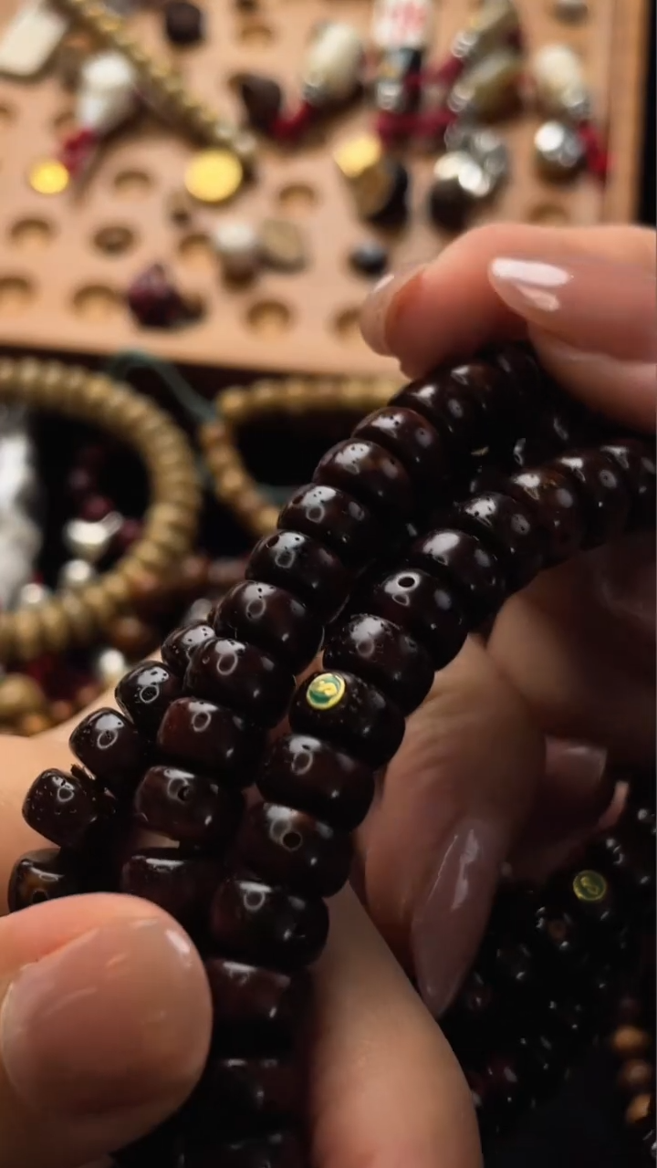 吊坠星月菩提精工级深珀花皮8.8*4.8药片手串