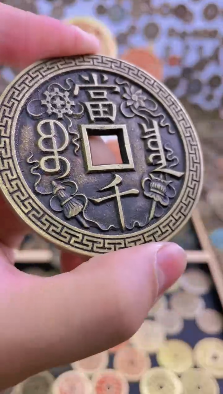 铜陈****馆现代手工艺花钱