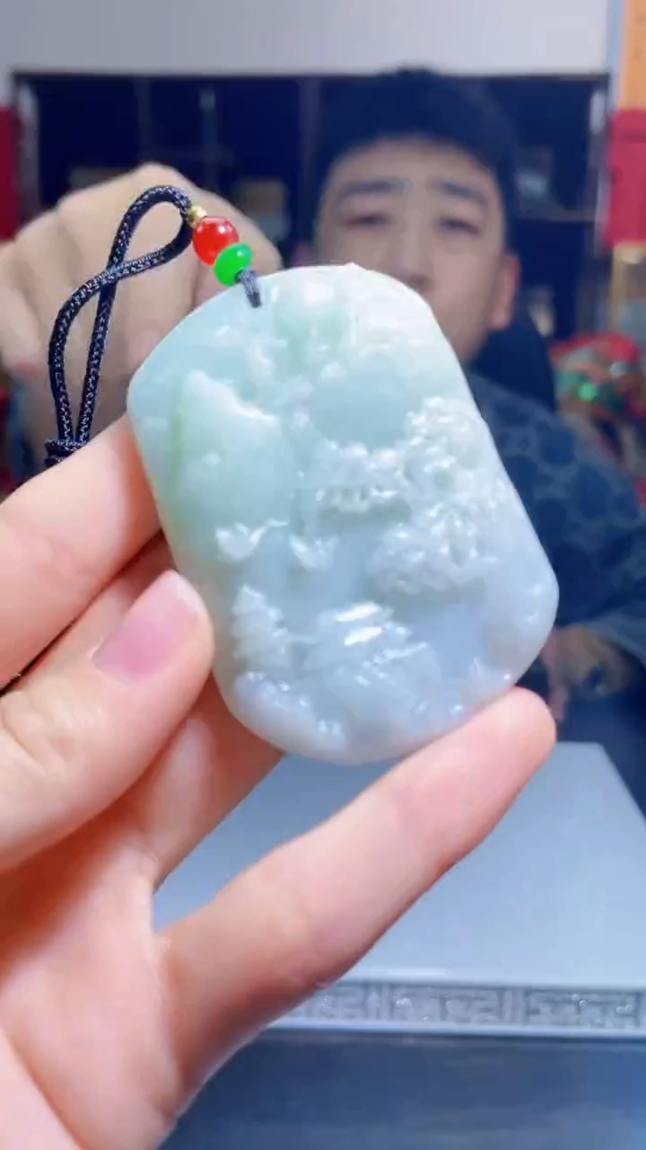 【闪购商品】翡翠吊坠(不含链)未镶嵌A145