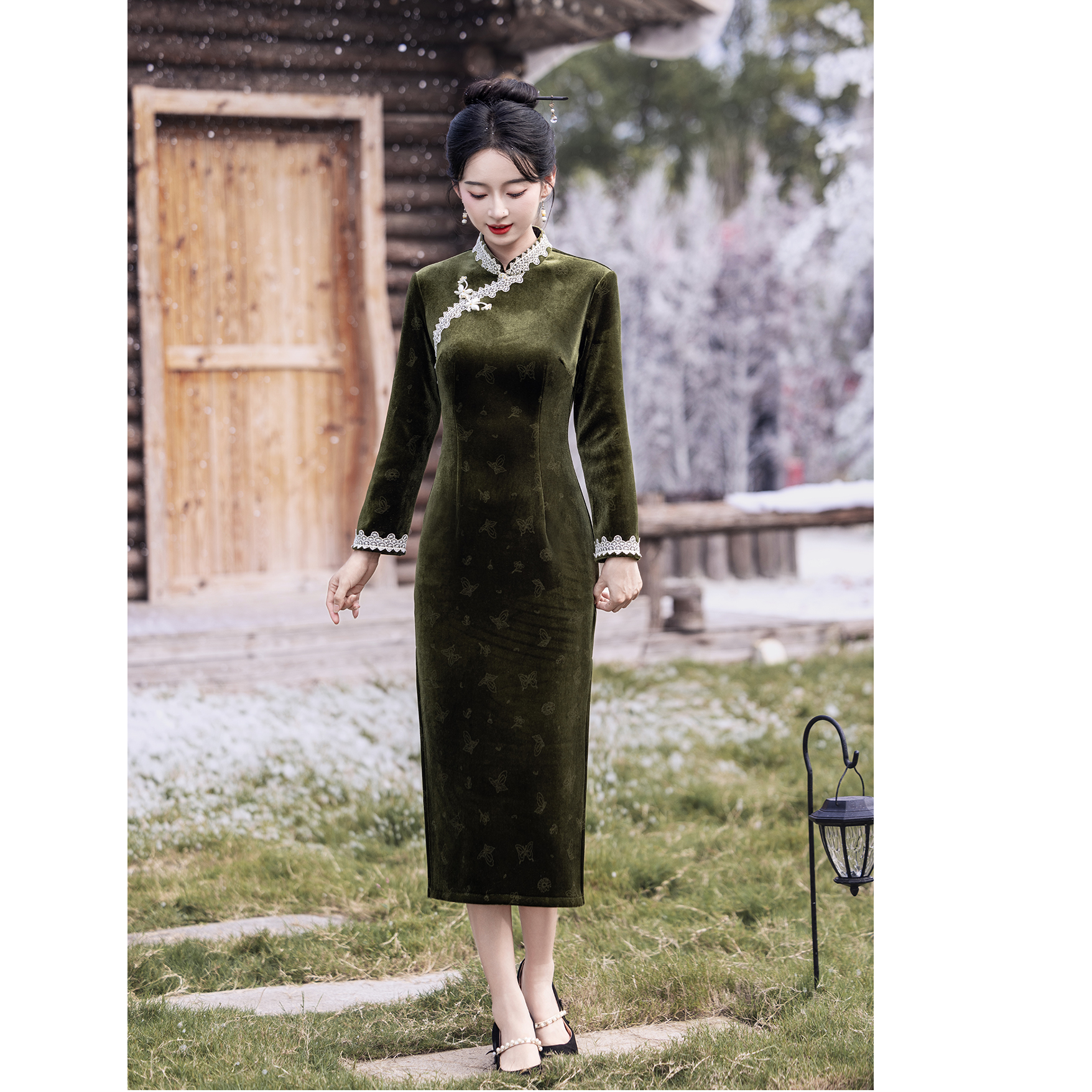 2025年新款绿色丝绒修身旗袍裙中国风旗袍冬季加绒复古风常规款