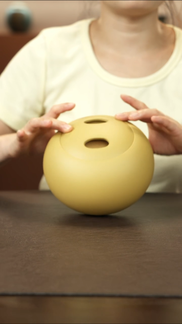 紫砂茶叶罐黄金段泥 牛盖西施罐 约1斤