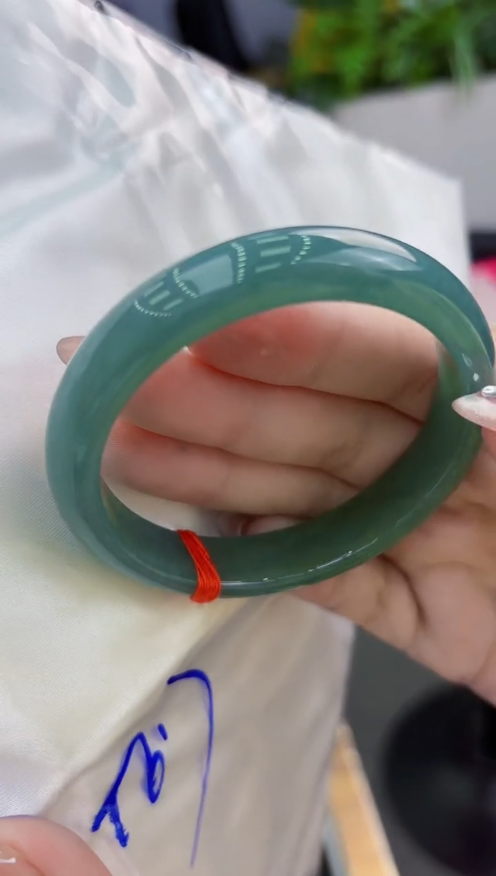 【闪购商品】翡翠手镯未镶嵌翡翠手镯