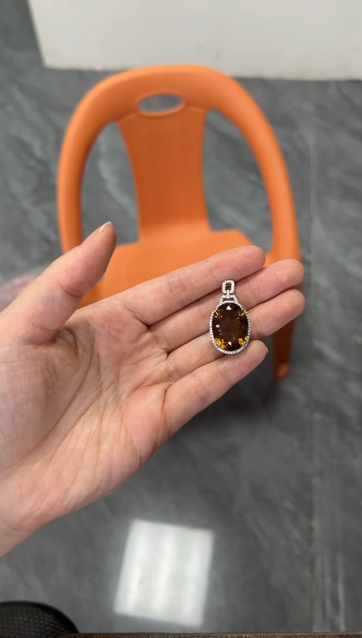 项链银S925镶嵌水晶黄水晶千禧银镶嵌吊坠[多样发其一]