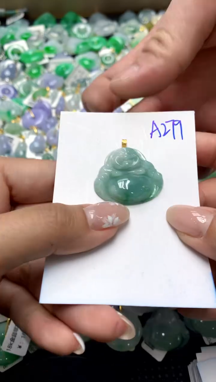 【闪购商品】翡翠颈饰18K金镶嵌111111111111111111