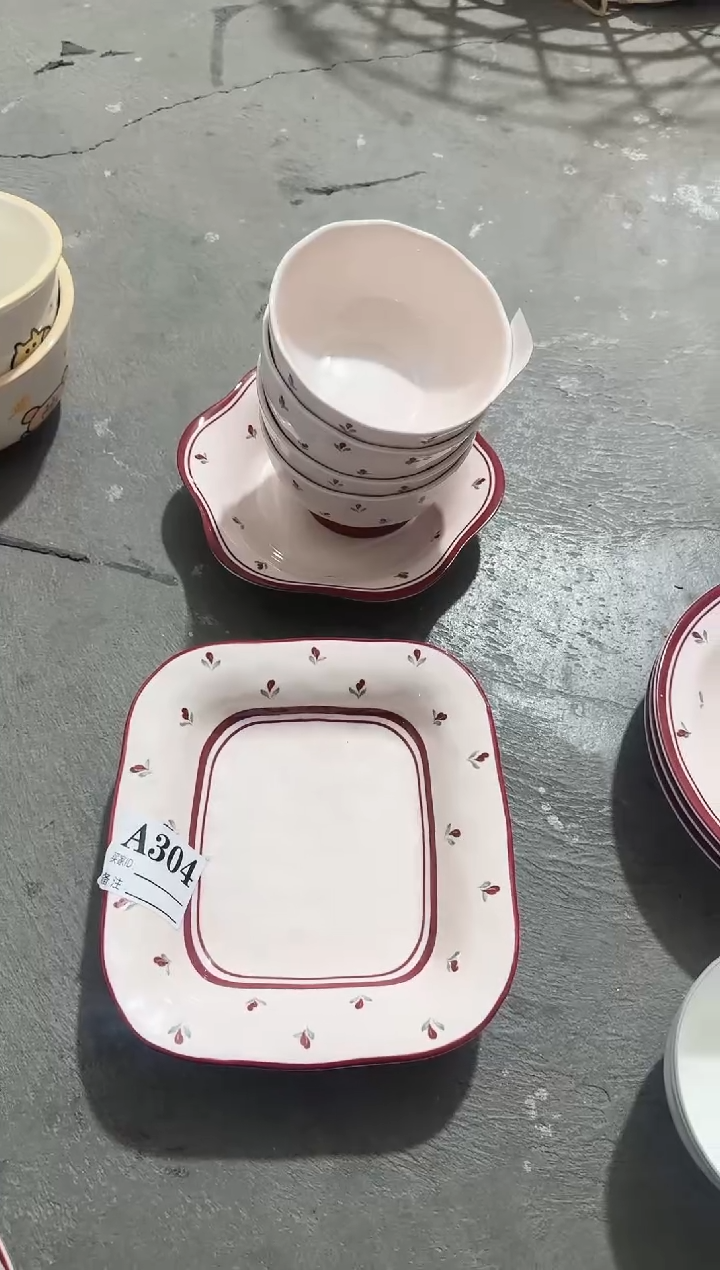 5寸碗*4 方盘2 花盘2黑点针眼属正常陶瓷有介意慎拍微瑕破损包赔