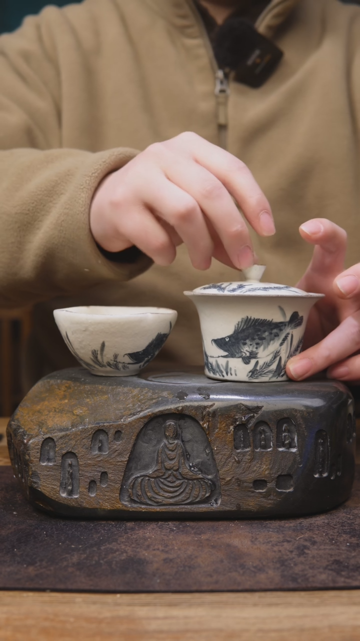 【闪购商品】贡老师手工绘两件612