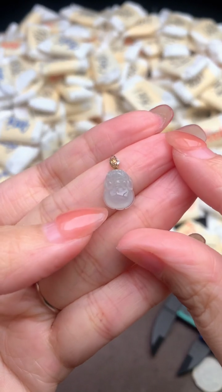 【闪购商品】翡翠挂件18K金镶嵌 —