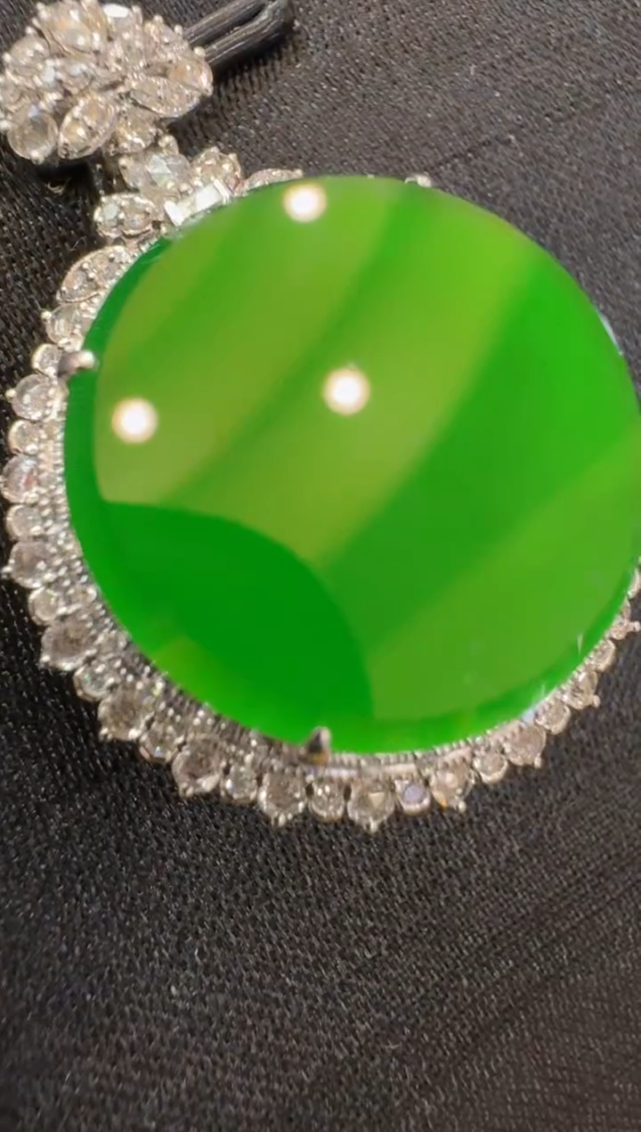 【闪购商品】翡翠吊坠(不含链)18K金镶嵌多样性团购发一件