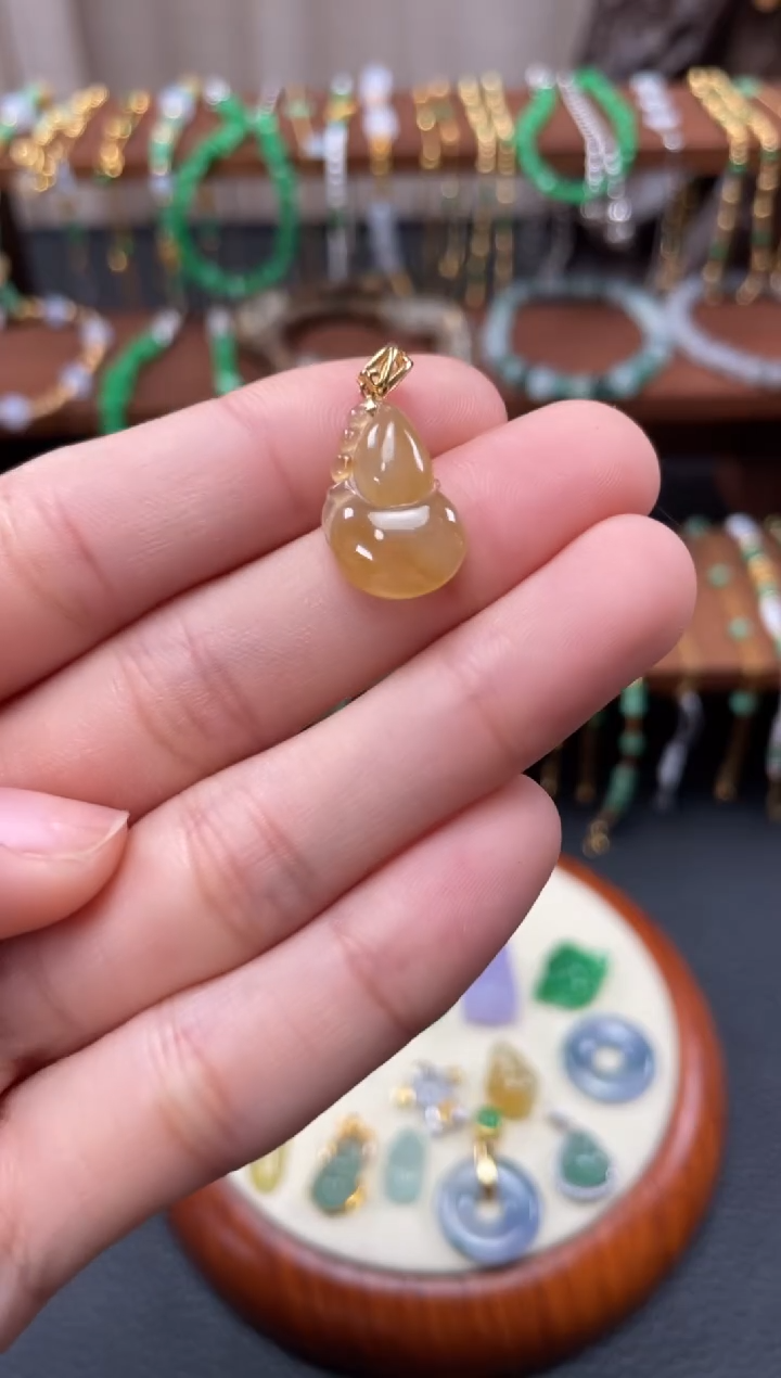 【闪购商品】翡翠吊坠(不含链)18K金镶嵌一个  JK718