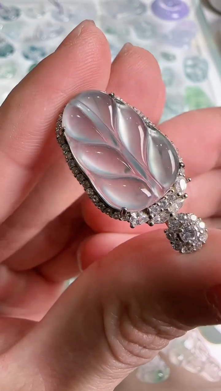 【闪购商品】翡翠吊坠(不含链)银S925镶嵌··