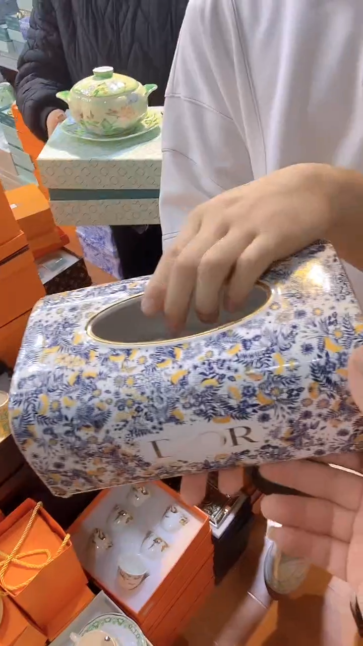 【闪购商品】鸿辉家品牌瓷器，京东包邮！